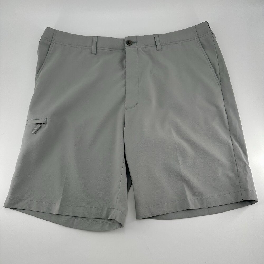 Haggar Men's In Motion Gray Stretch Golf Shorts‎ Size 42